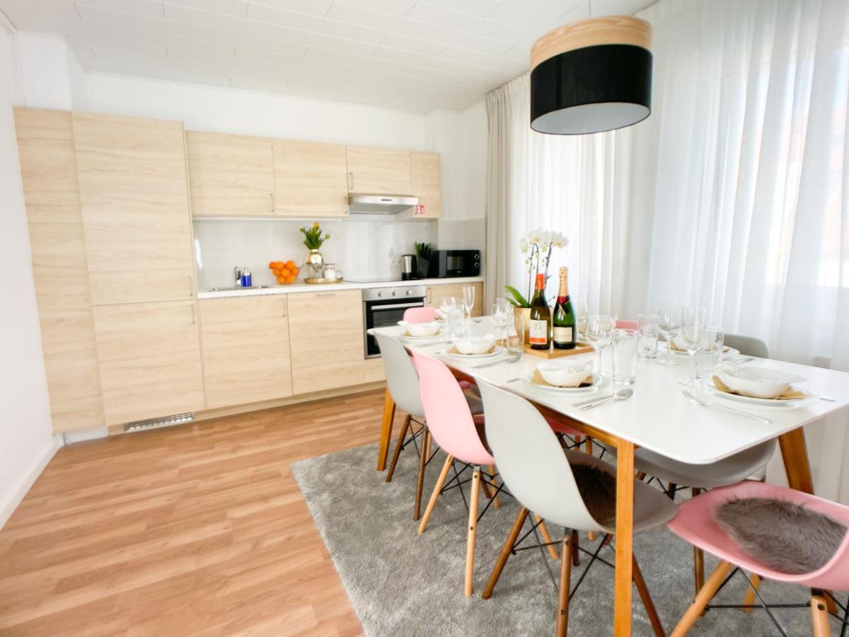 M-Style 02 Apartment Mit Balkon 24H Self-Check-In, Free Parking, Netflix Nürnberg Eksteriør bilde