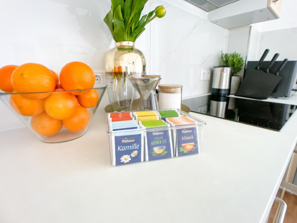 M-Style 02 Apartment Mit Balkon 24H Self-Check-In, Free Parking, Netflix Nürnberg Eksteriør bilde